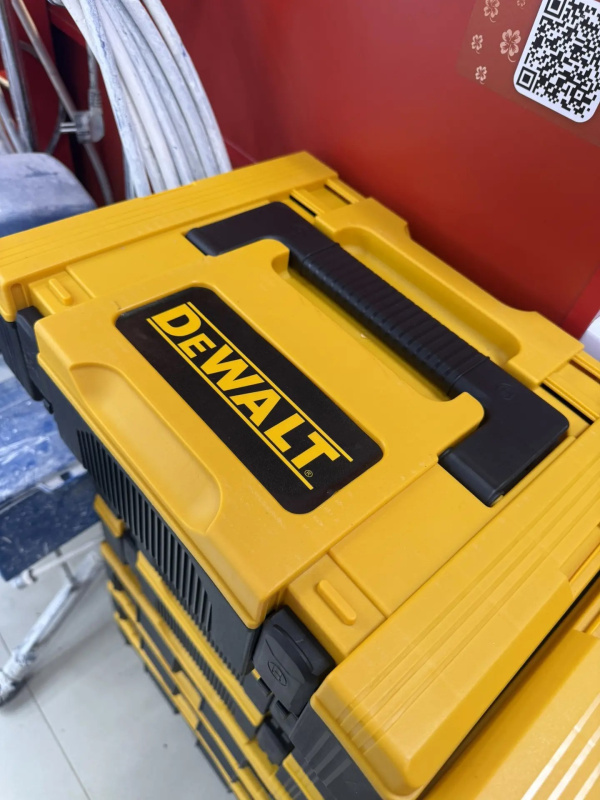 Набор электроинструмента Dewalt 2 in 1