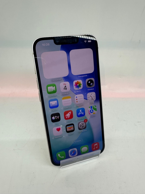 Мобильный телефон Apple iPhone 13